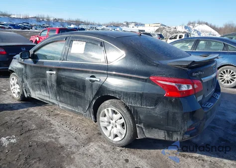 2016 Nissan Sentra S z USA, uszkodzony, nr VIN 3N1AB7APXGY324479